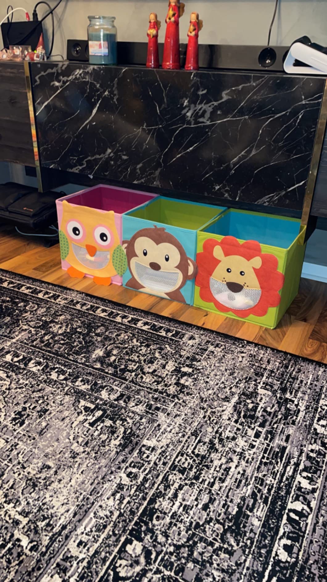 Kinder lieben die Tiere
