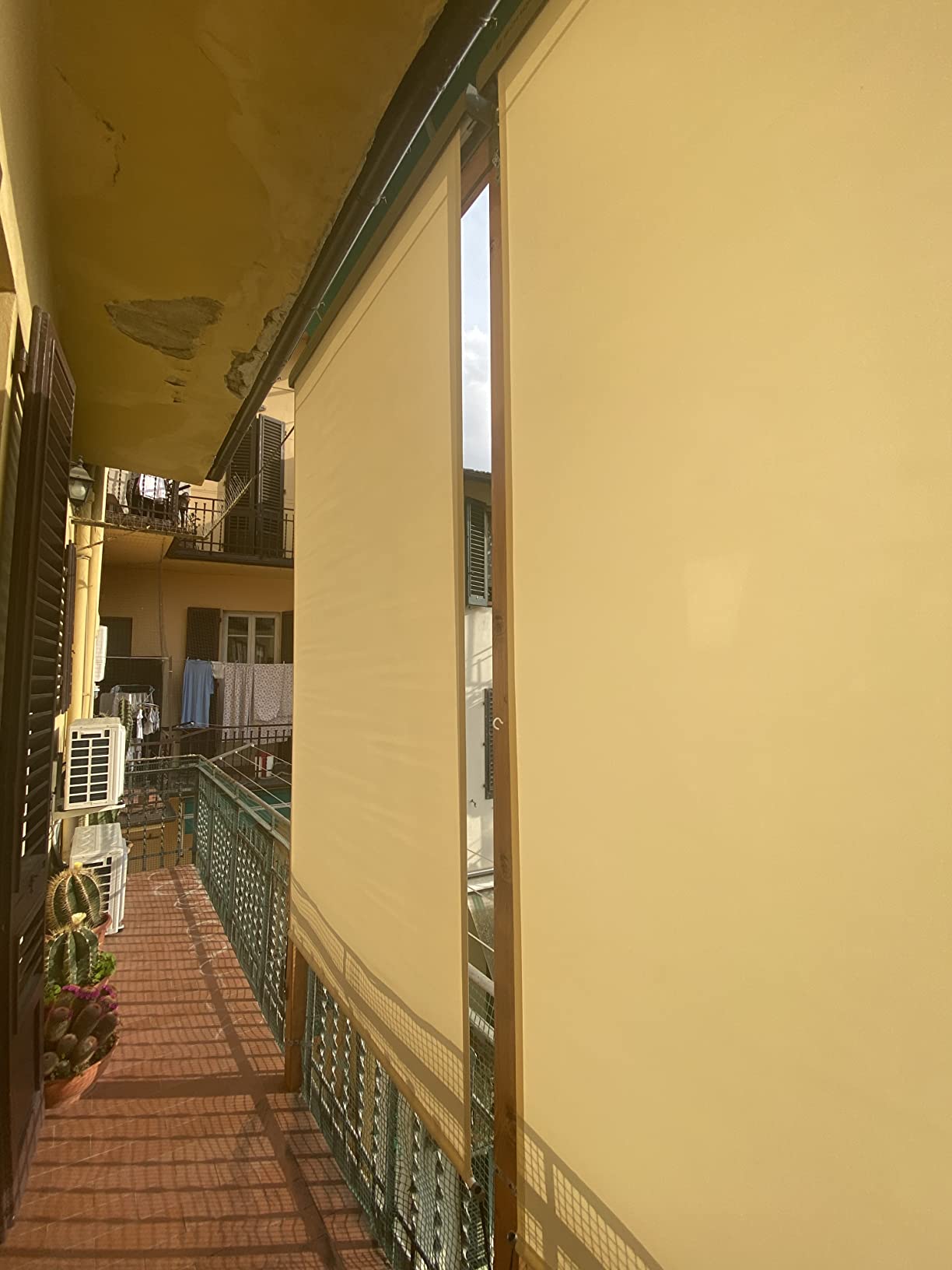 Endlich Sichtschutz auf dem Balkon