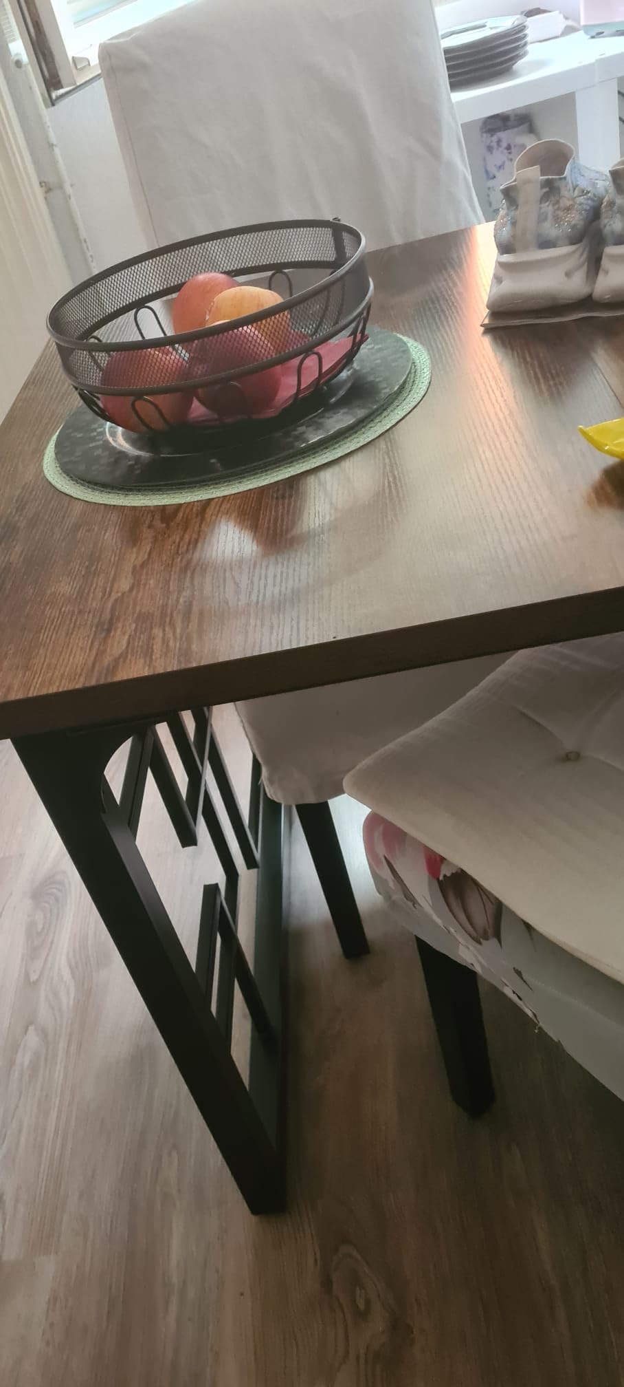 Passt perfekt ans Bett