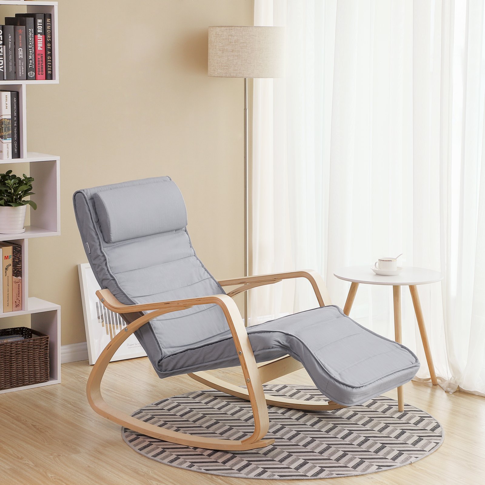songmics-schaukelstuhl-lyy42g-relaxstuhl-mit-fu-st-tze-125-x-67-x-91-cm-hellgrau image 7