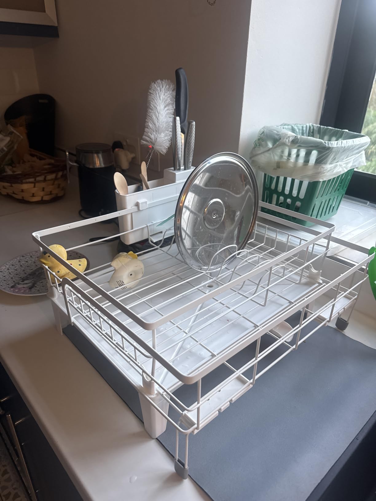Passt perfekt neben die Spüle
