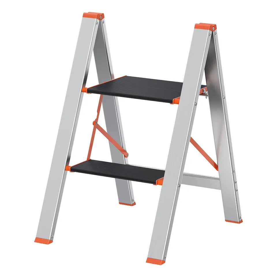 songmics-glt022b01-leiter-2-stufen-alu-klappbar-silber-bis-150-kg image 1