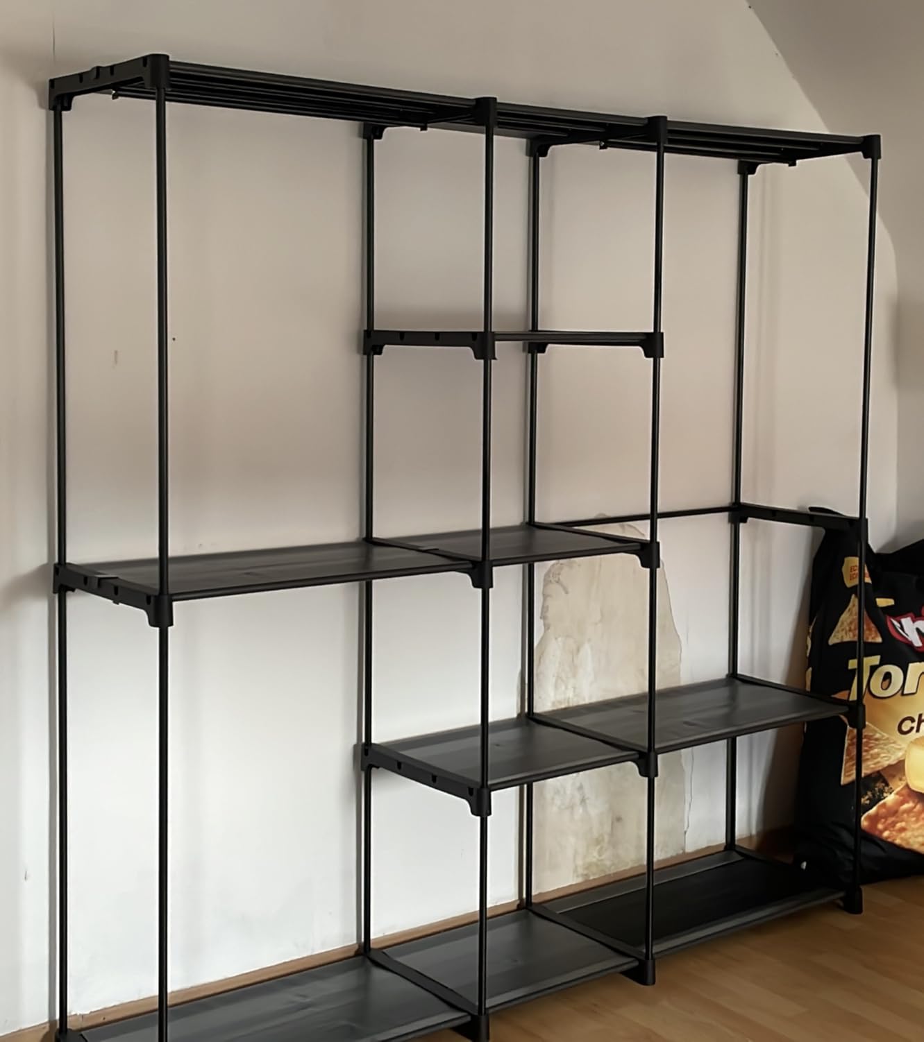 Ordnung im Kellerzimmer