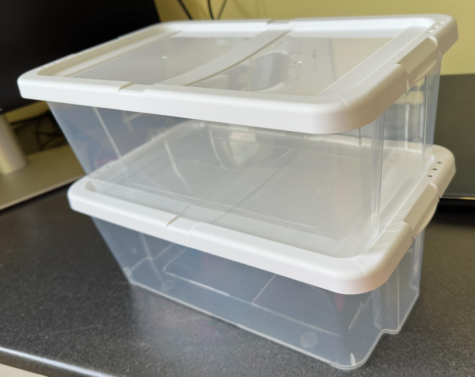 Eine Box defekt, Rest ok